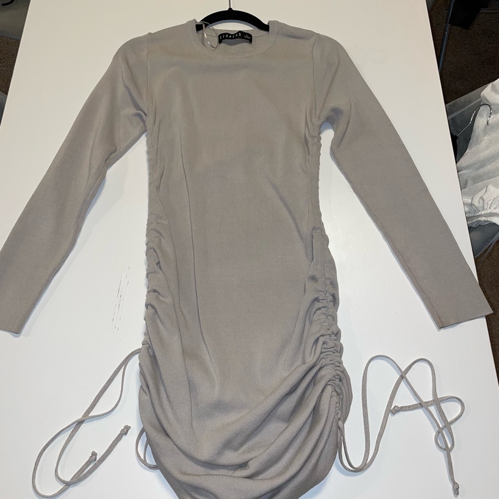 Color sold out on line never worn.